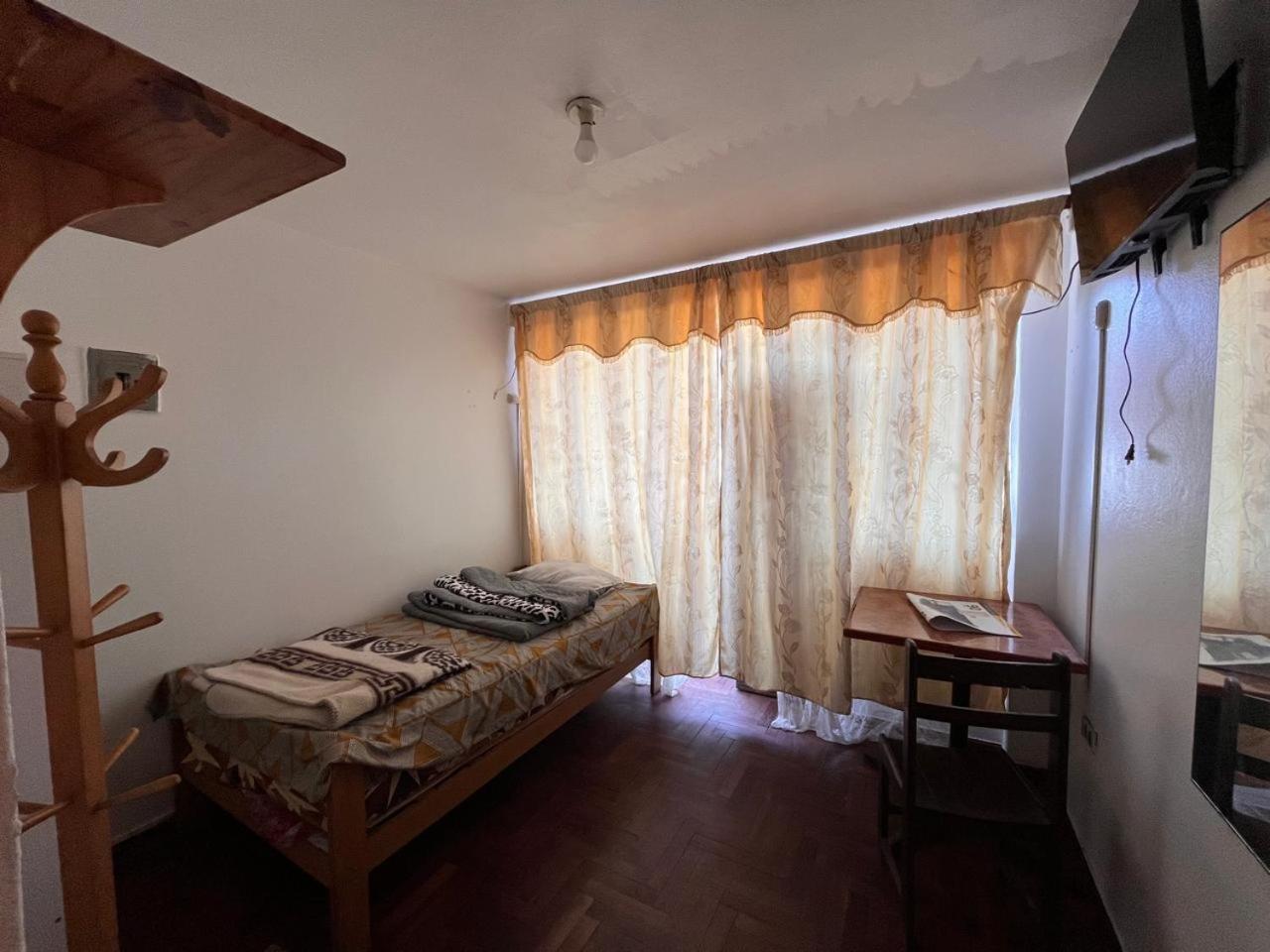 ホテル Casa Gonzales A 10 Min Del Megapuerto チャンカイ エクステリア 写真